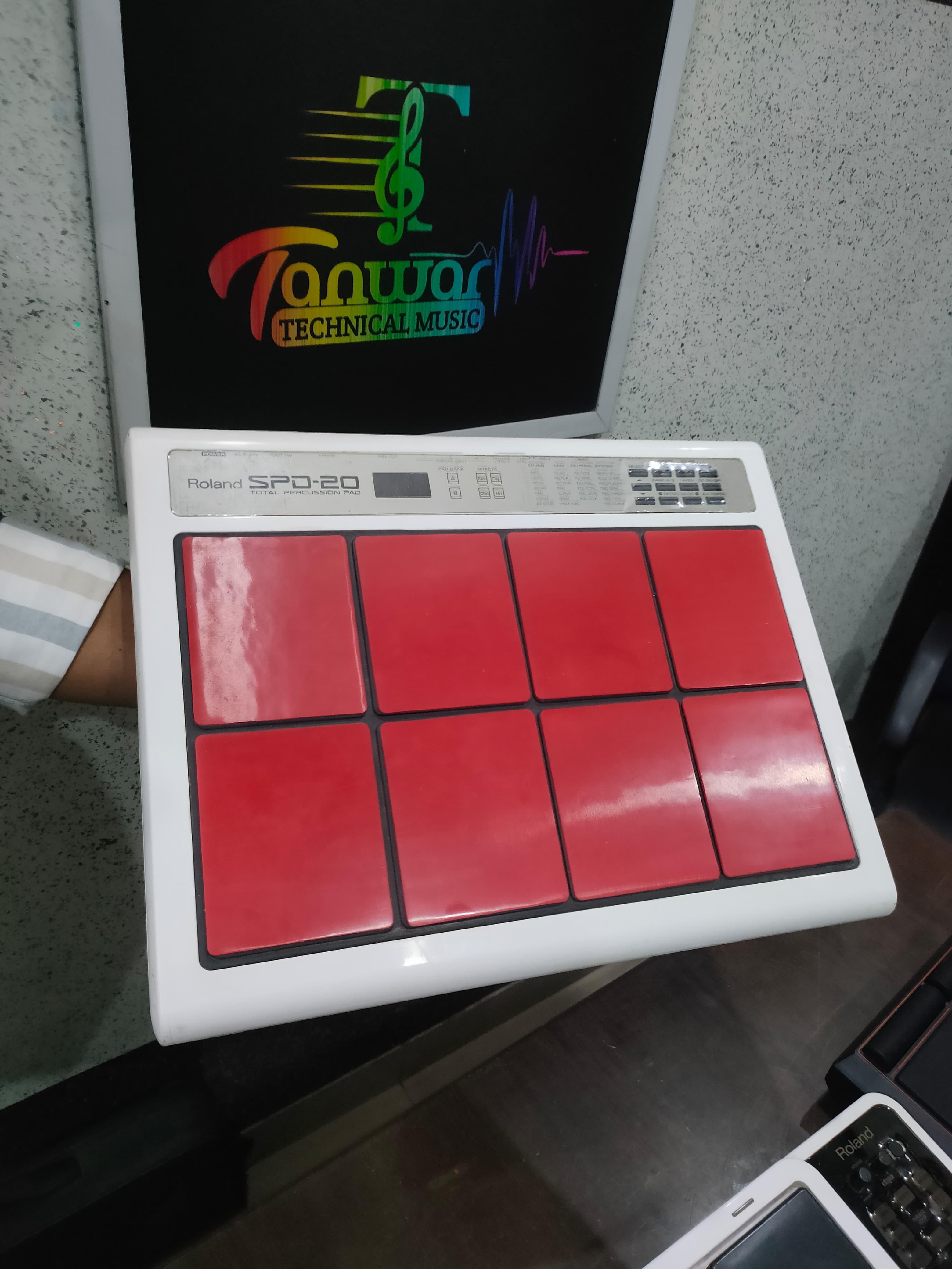Second-Hand Roland SPD-20 Octapad   (White)