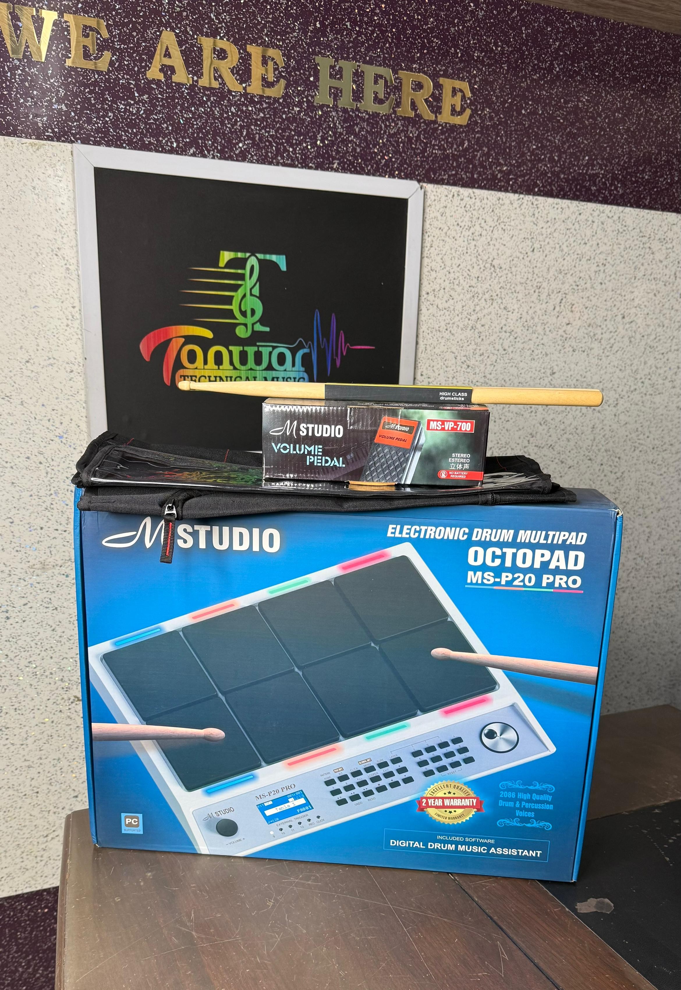 M Studio Combo Pack (Pad, Volume Pedal, Dust Cover, and Sticks)